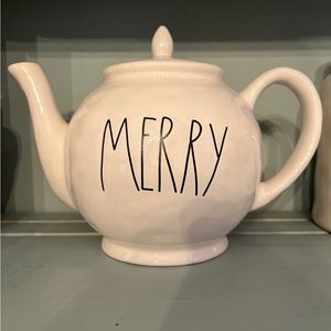 Rae Dunn MERRY tea pot. M stamped